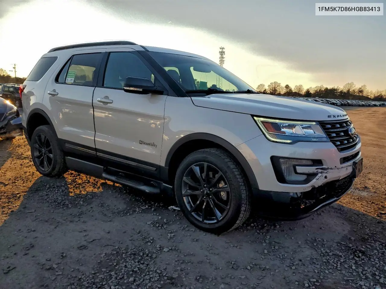 1FM5K7D86HGB83413 2017 Ford Explorer Xlt