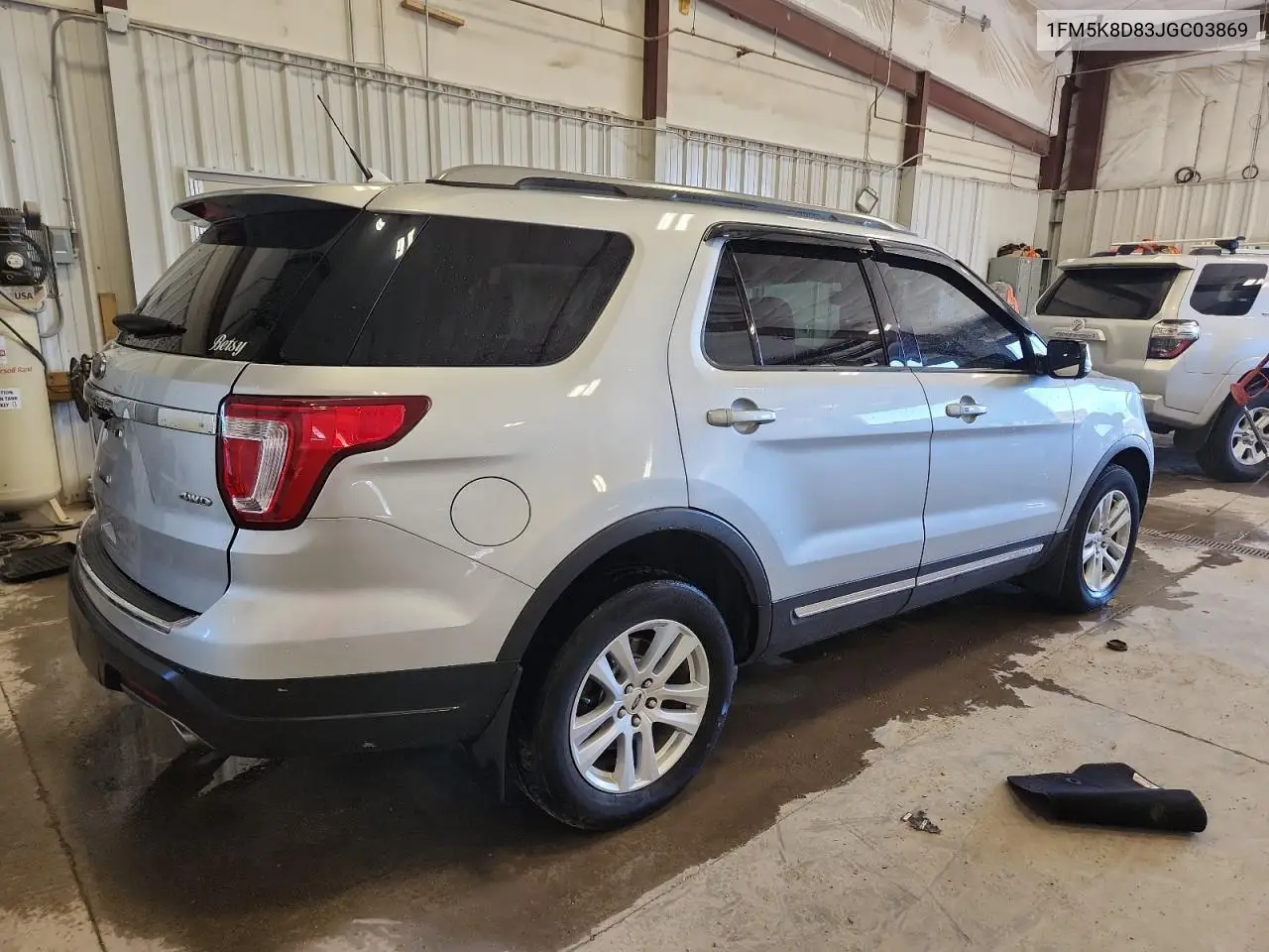 1FM5K8D83JGC03869 2018 Ford Explorer Xlt