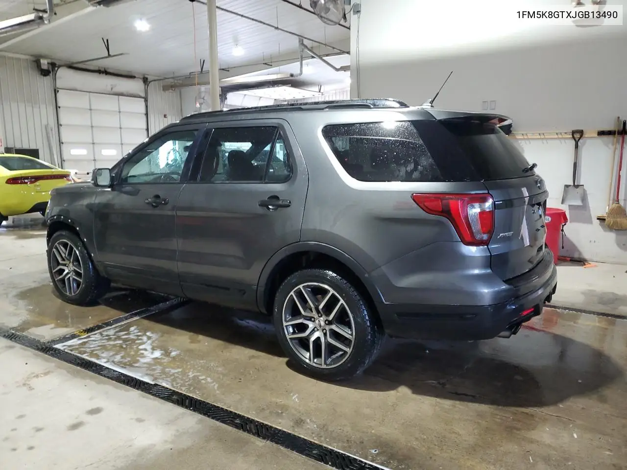 1FM5K8GTXJGB13490 2018 Ford Explorer Sport