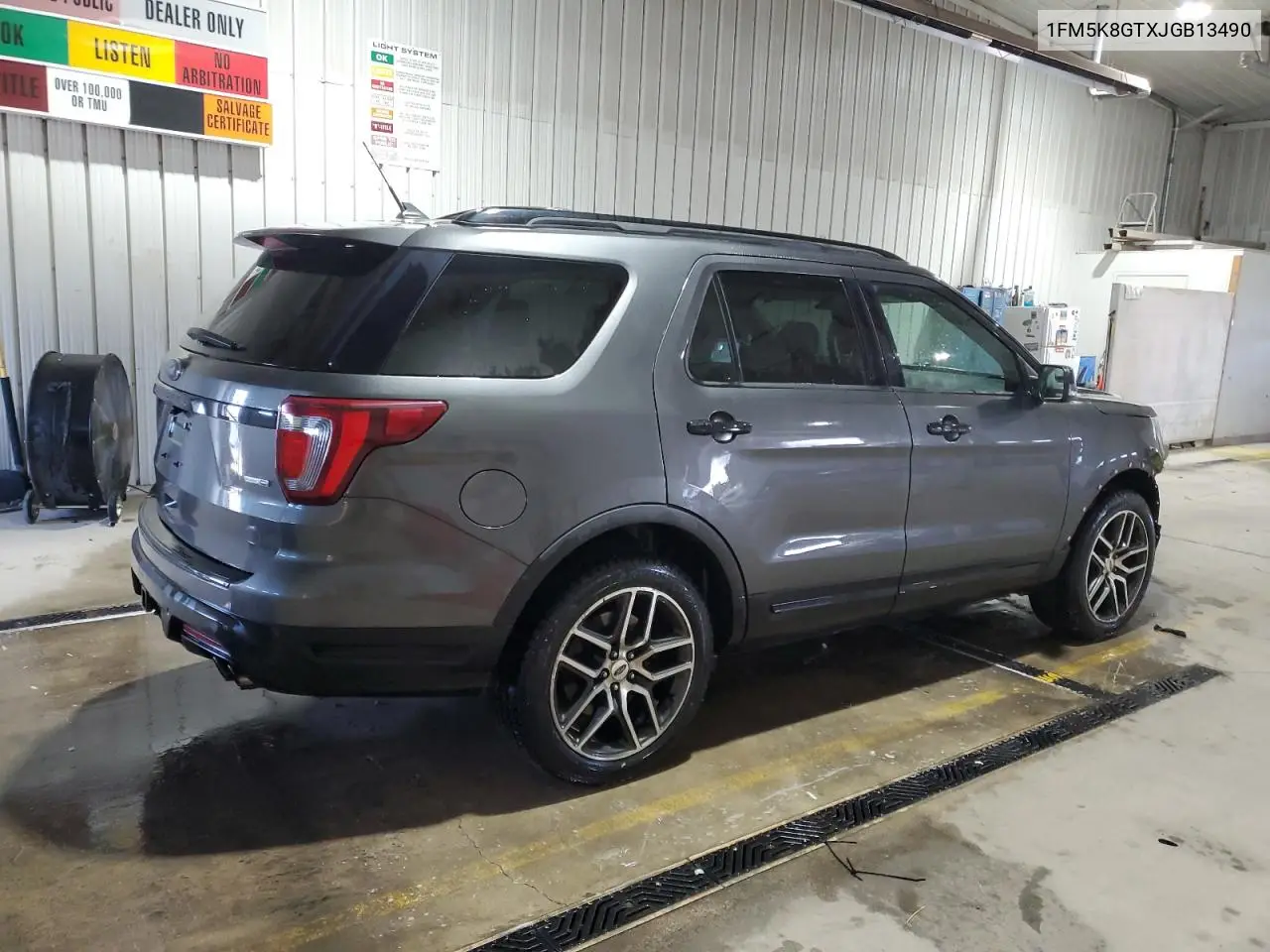 1FM5K8GTXJGB13490 2018 Ford Explorer Sport