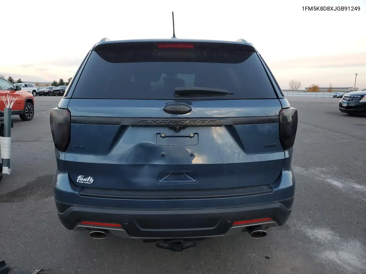 1FM5K8D8XJGB91249 2018 Ford Explorer Xlt