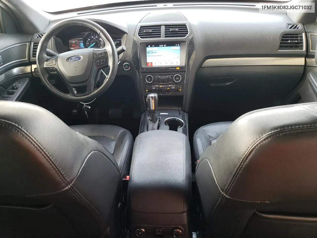 1FM5K8D82JGC71032 2018 Ford Explorer Xlt