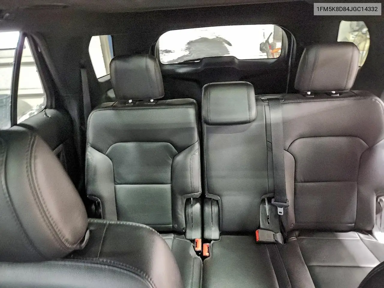1FM5K8D84JGC14332 2018 Ford Explorer Xlt