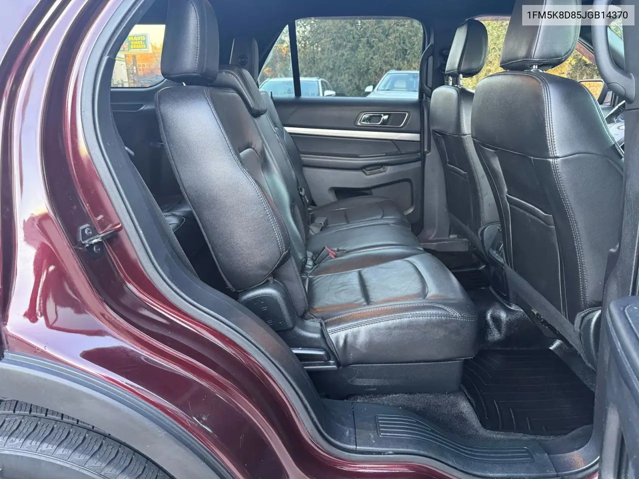 1FM5K8D85JGB14370 2018 Ford Explorer Xlt
