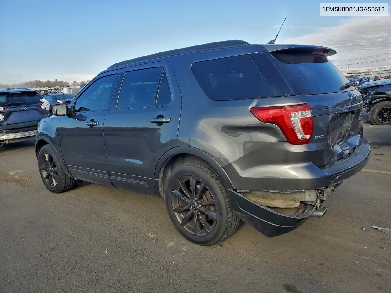 1FM5K8D84JGA55618 2018 Ford Explorer Xlt