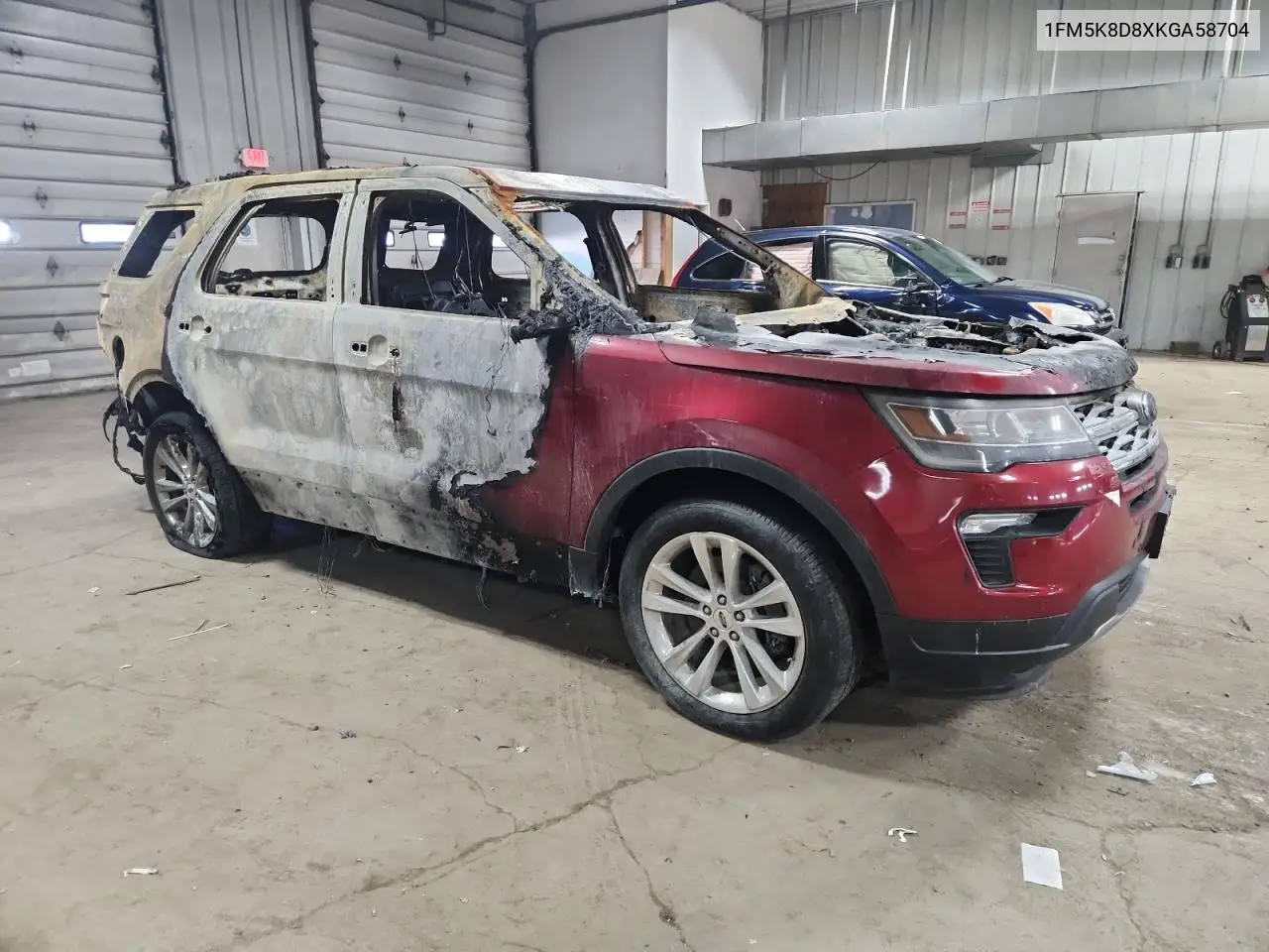 1FM5K8D8XKGA58704 2019 Ford Explorer Xlt