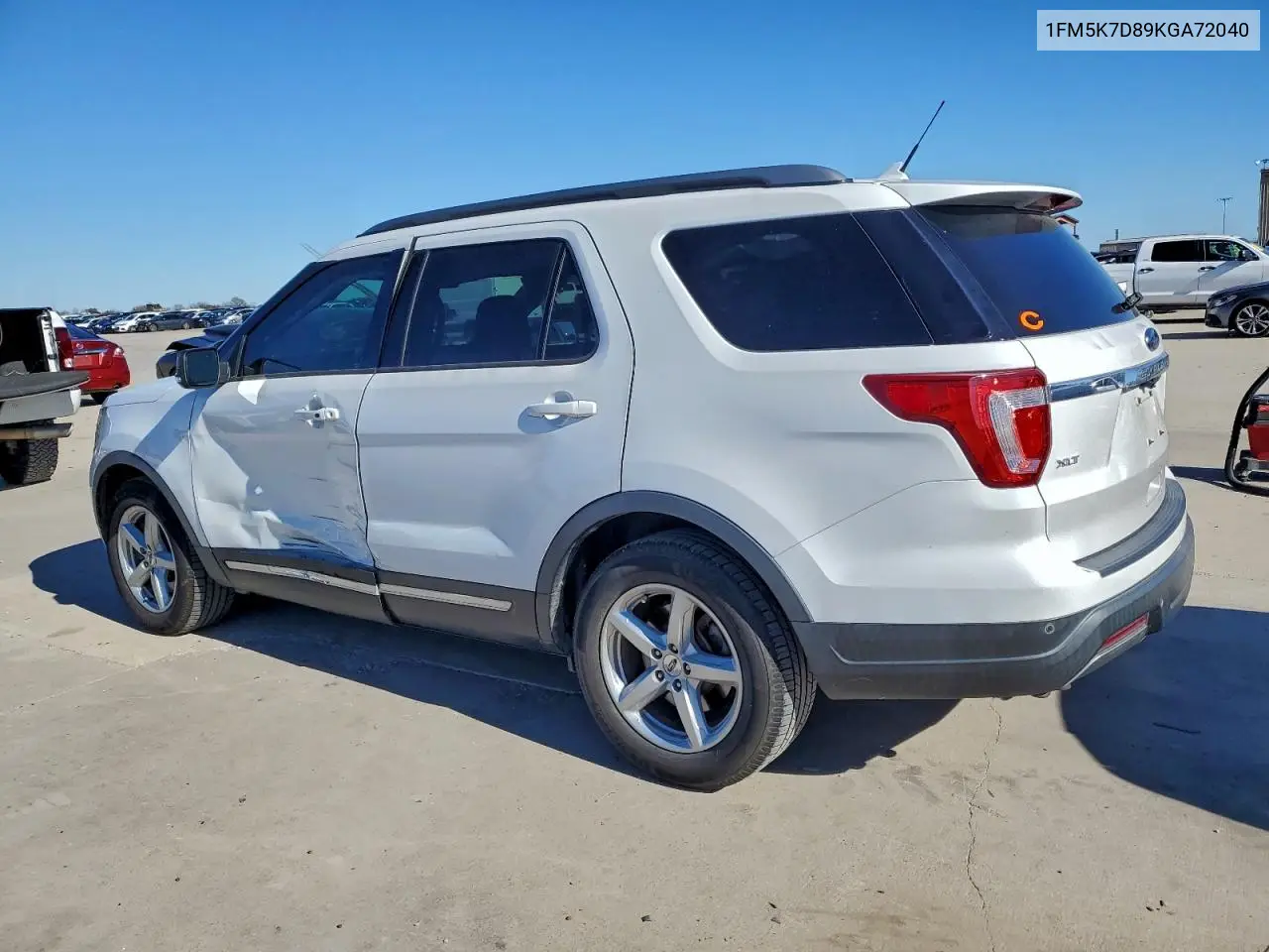 1FM5K7D89KGA72040 2019 Ford Explorer Xlt