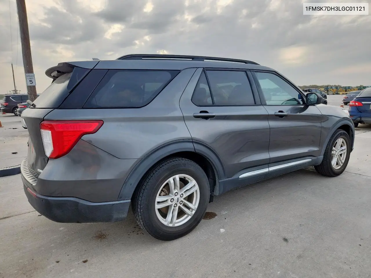 1FMSK7DH3LGC01121 2020 Ford Explorer Xlt