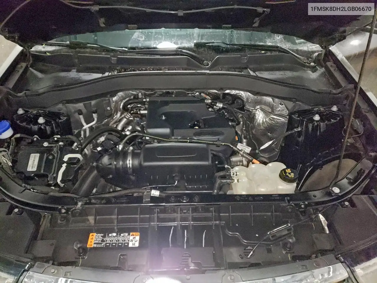 1FMSK8DH2LGB06670 2020 Ford Explorer Xlt