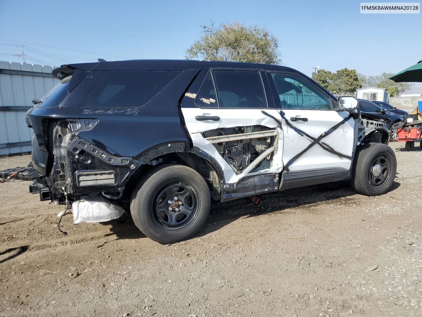 1FM5K8AW6MNA20128 2021 Ford Explorer Police Interceptor