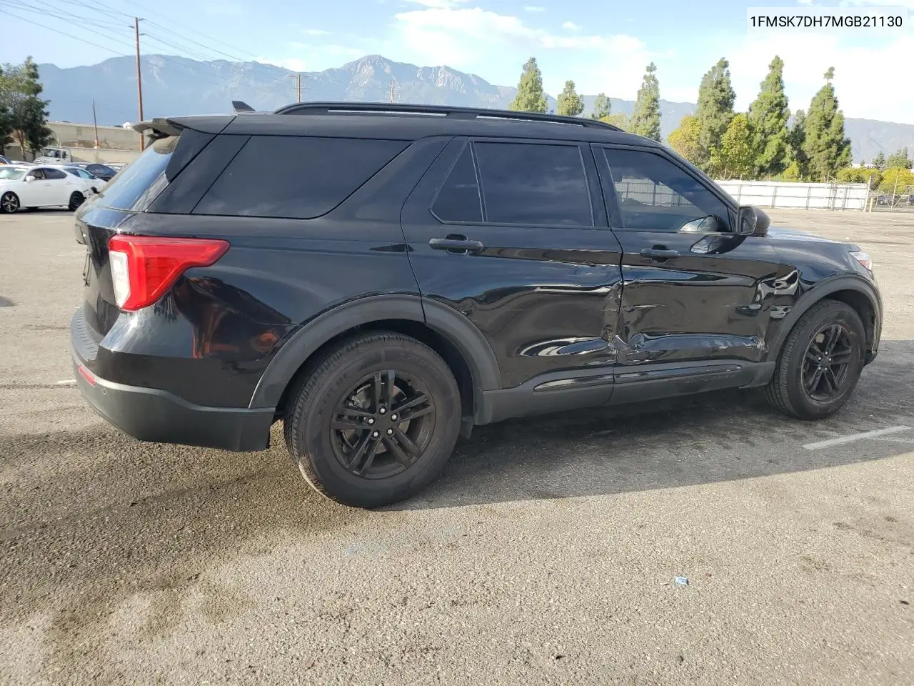 1FMSK7DH7MGB21130 2021 Ford Explorer Xlt