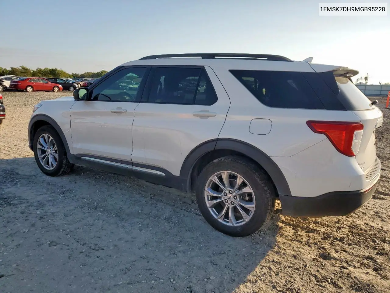 1FMSK7DH9MGB95228 2021 Ford Explorer Xlt