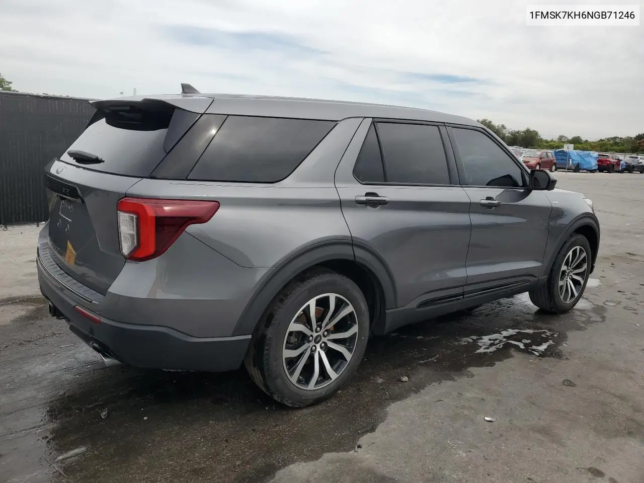 1FMSK7KH6NGB71246 2022 Ford Explorer St-Line