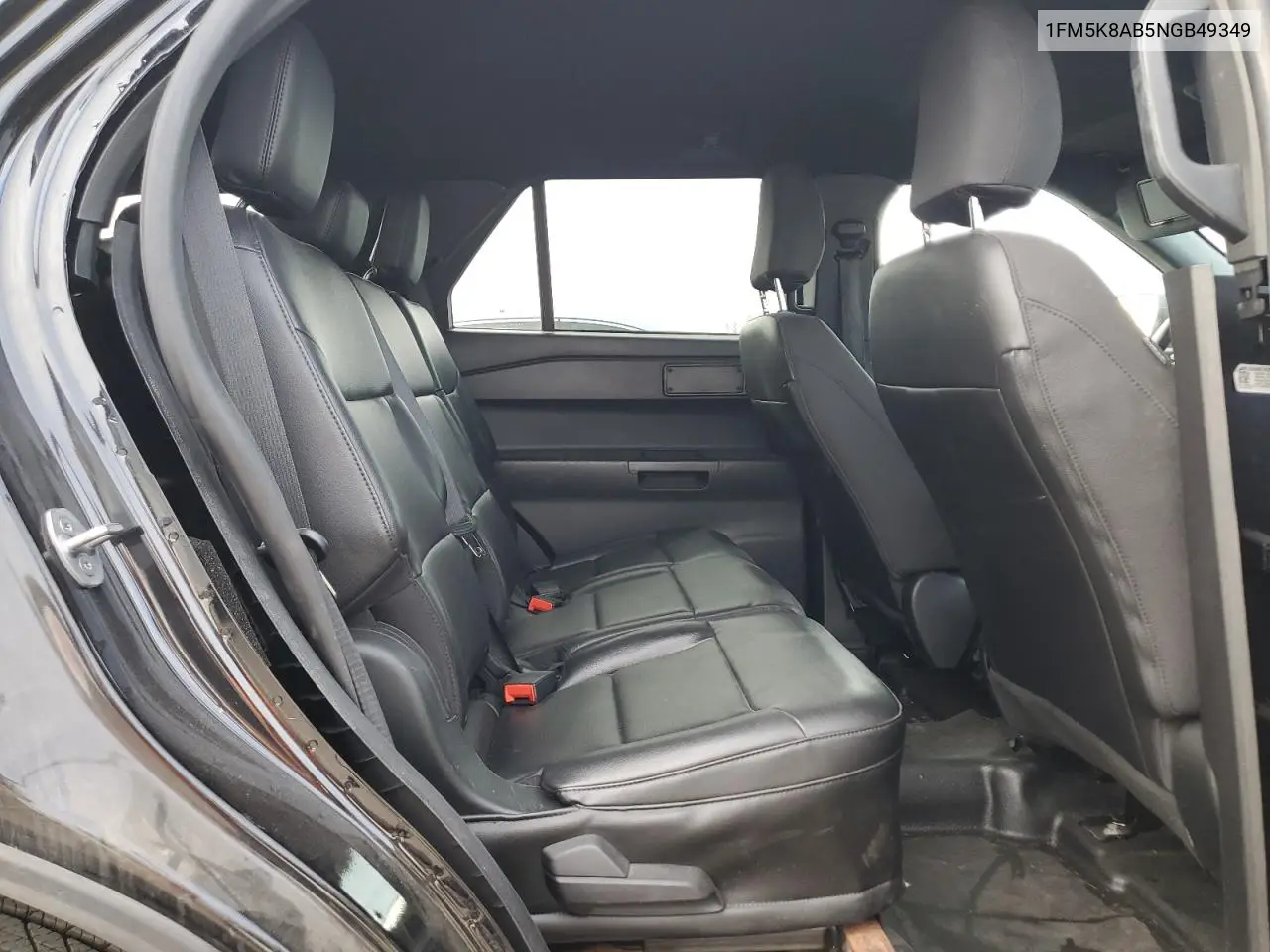 1FM5K8AB5NGB49349 2022 Ford Explorer Police Interceptor