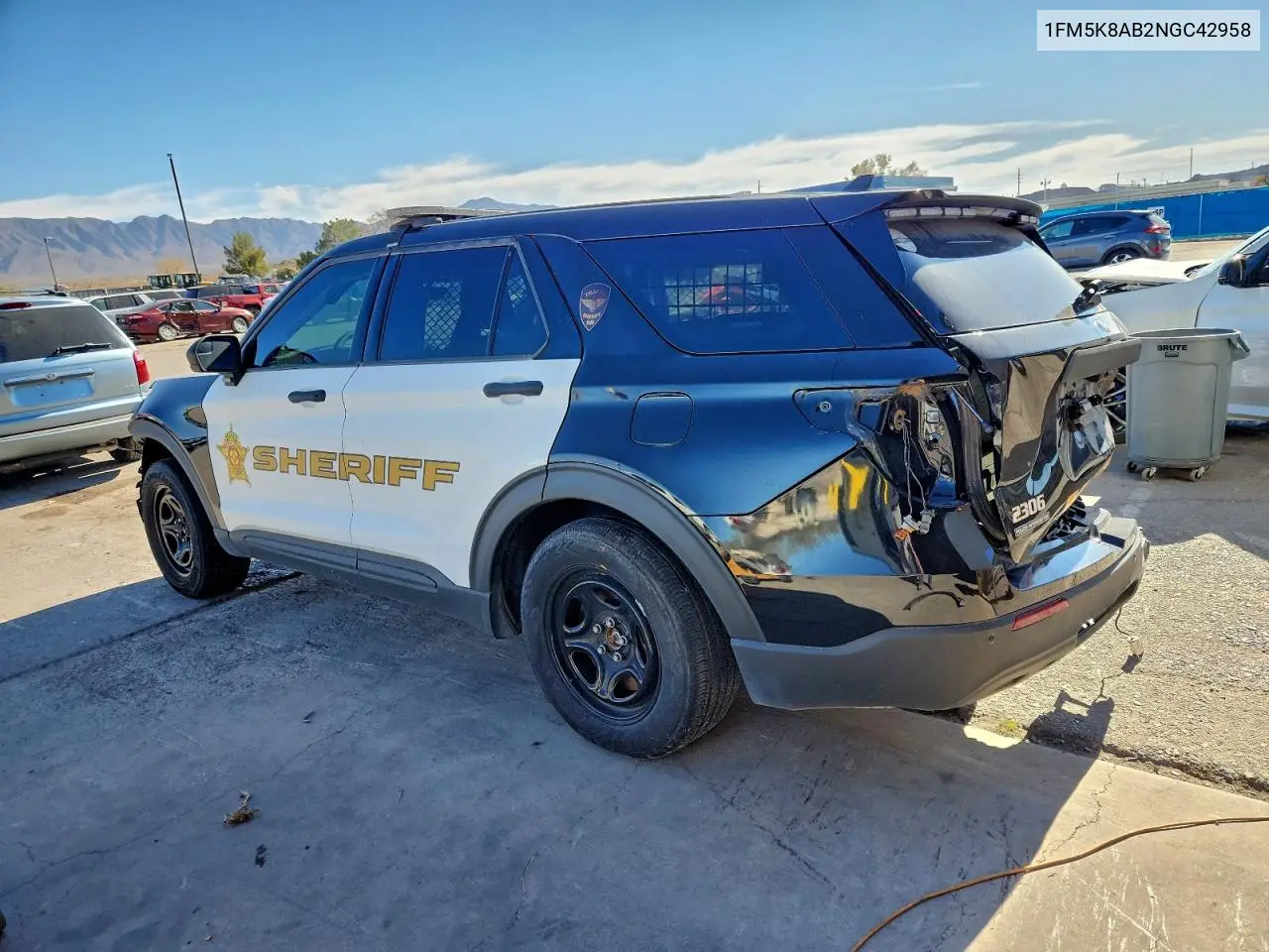 1FM5K8AB2NGC42958 2022 Ford Explorer Police Interceptor