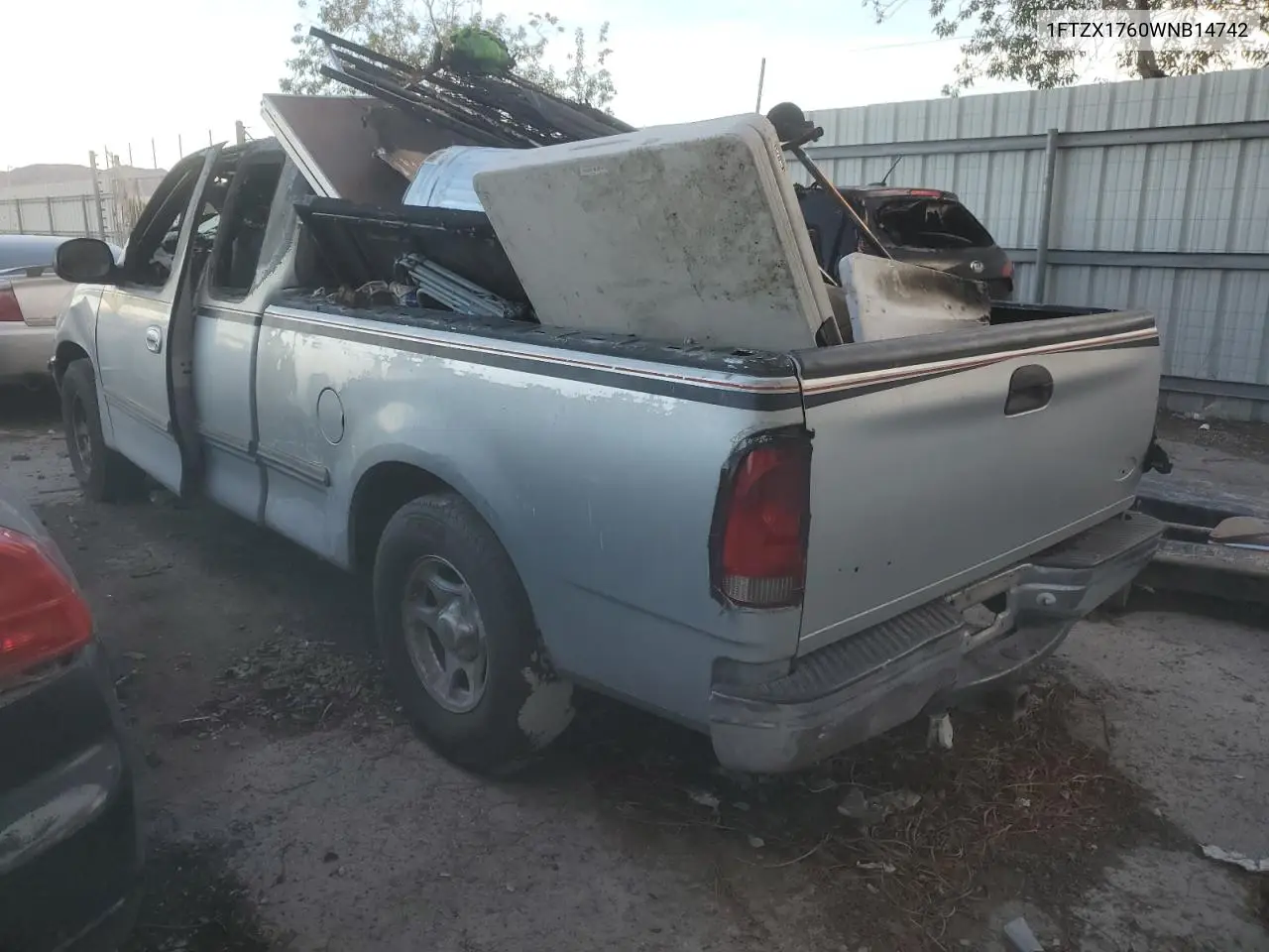 1FTZX1760WNB14742 1998 Ford F150