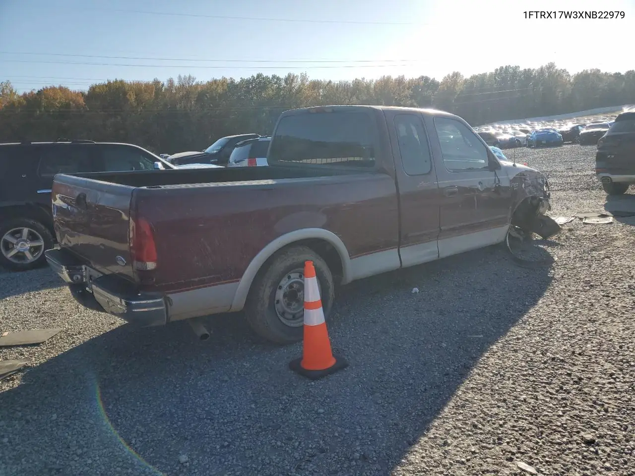 1FTRX17W3XNB22979 1999 Ford F150