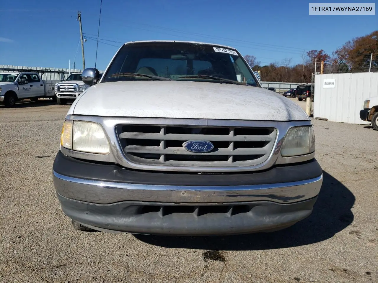 1FTRX17W6YNA27169 2000 Ford F150