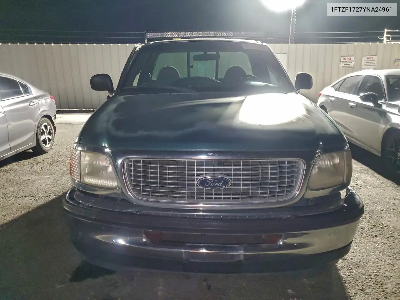 1FTZF1727YNA24961 2000 Ford F150