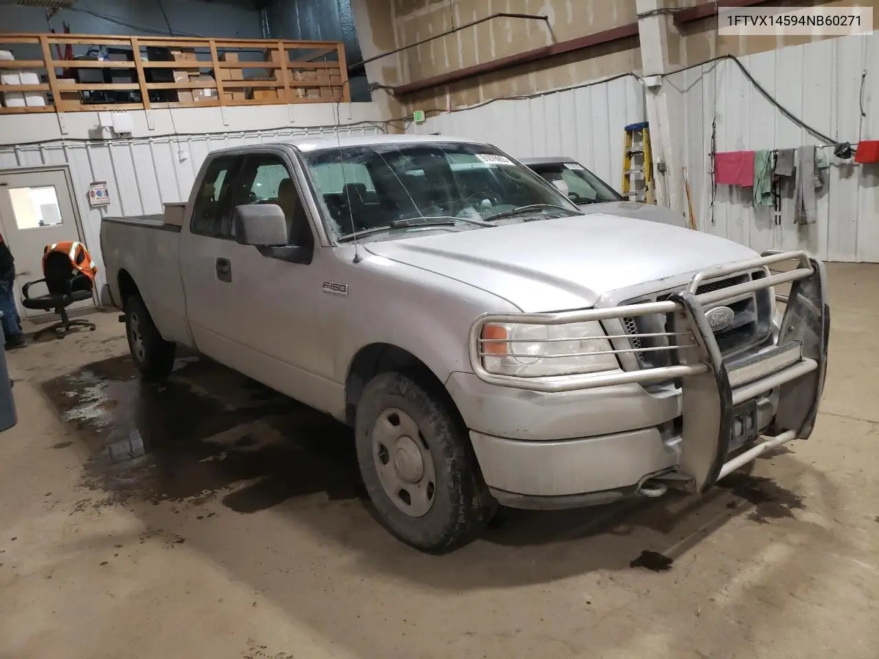 1FTVX14594NB60271 2004 Ford F150