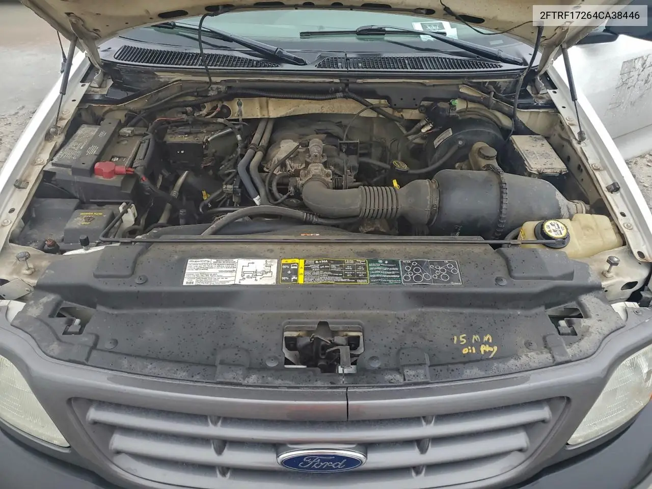2FTRF17264CA38446 2004 Ford F-150 Heritage Classic