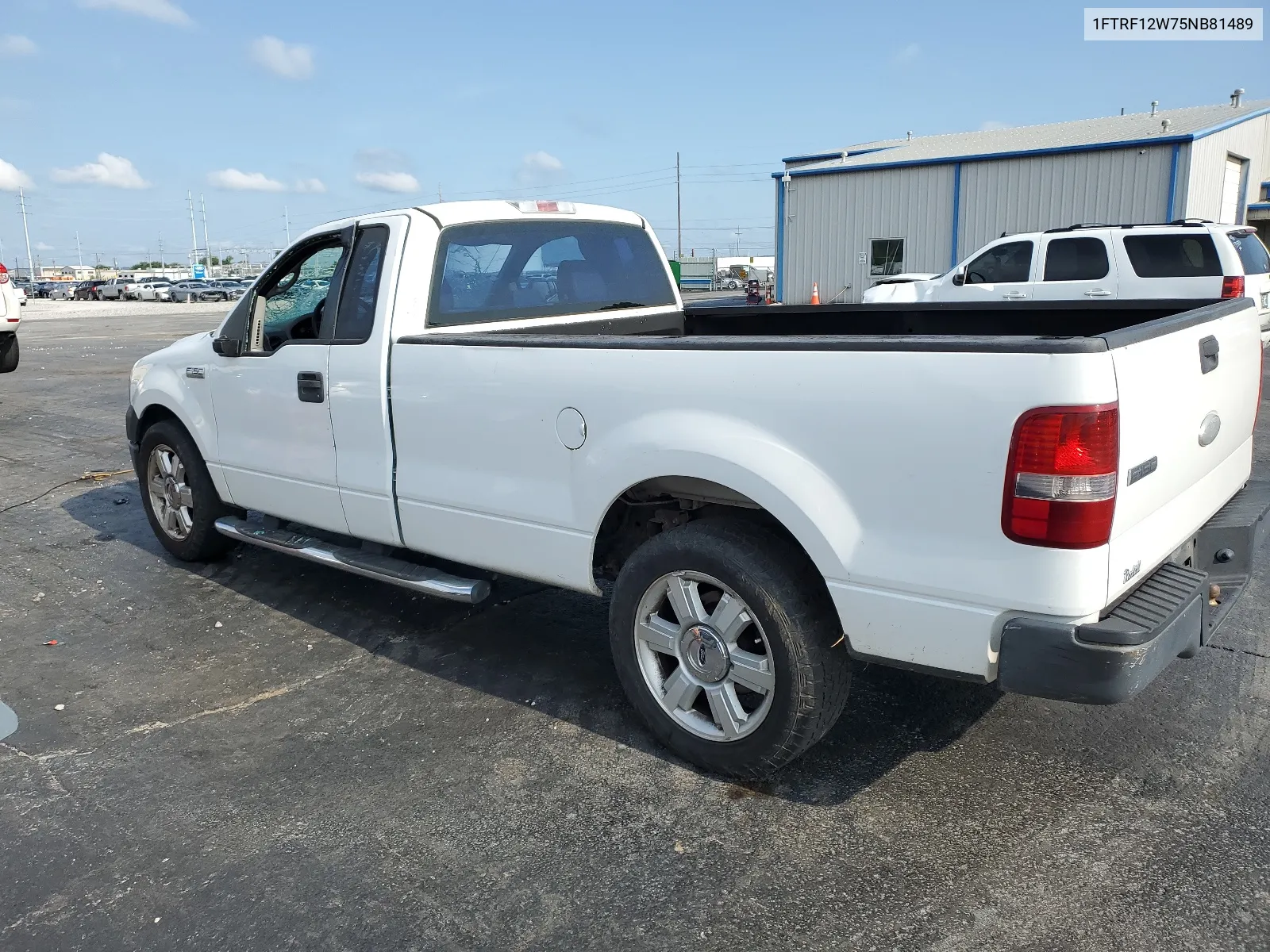 2005 Ford F150 VIN: 1FTRF12W75NB81489 Lot: 61243434