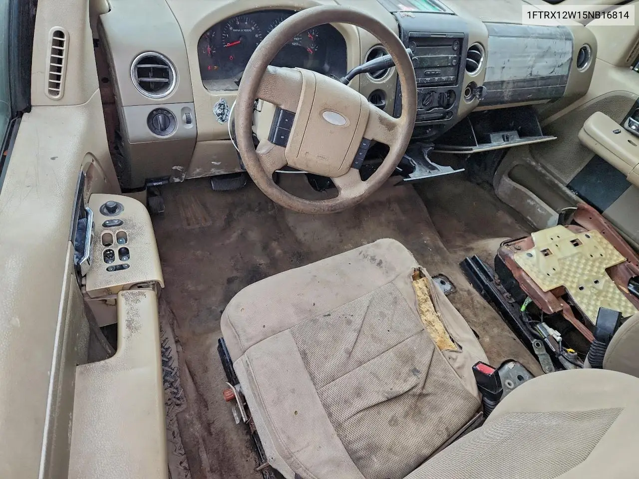 1FTRX12W15NB16814 2005 Ford F150