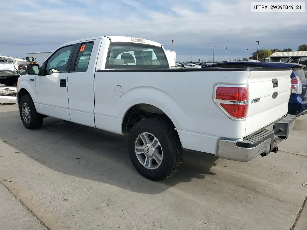 1FTRX12W39FB49121 2009 Ford F150 Super Cab