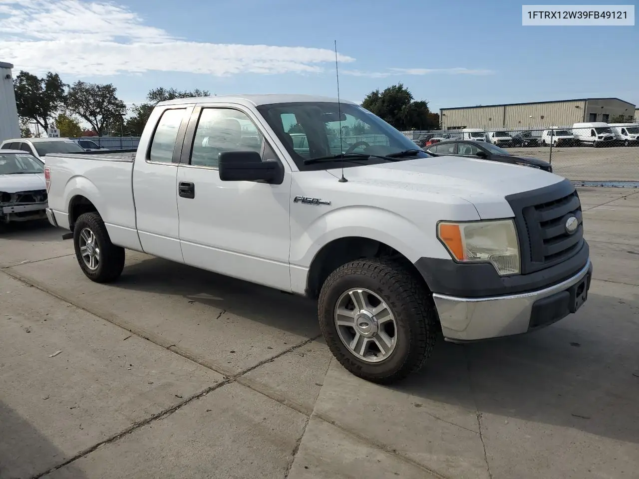 1FTRX12W39FB49121 2009 Ford F150 Super Cab