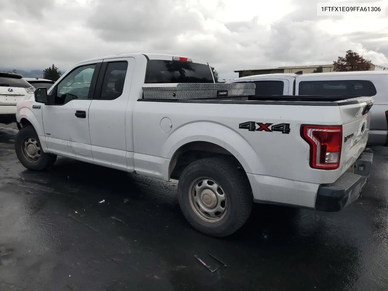 1FTFX1EG9FFA61306 2015 Ford F150 Super Cab