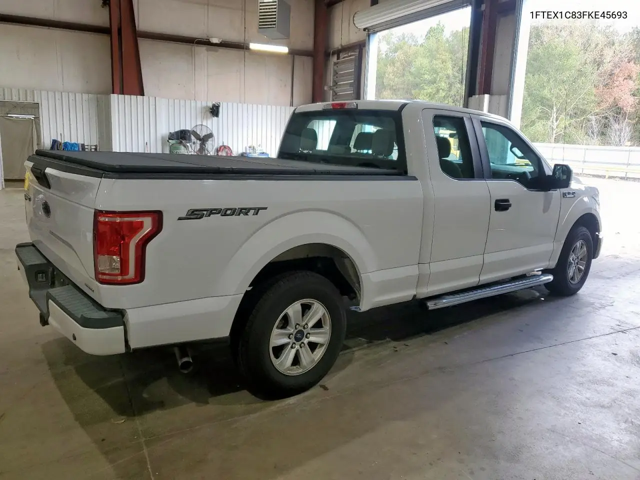 1FTEX1C83FKE45693 2015 Ford F150 Super Cab