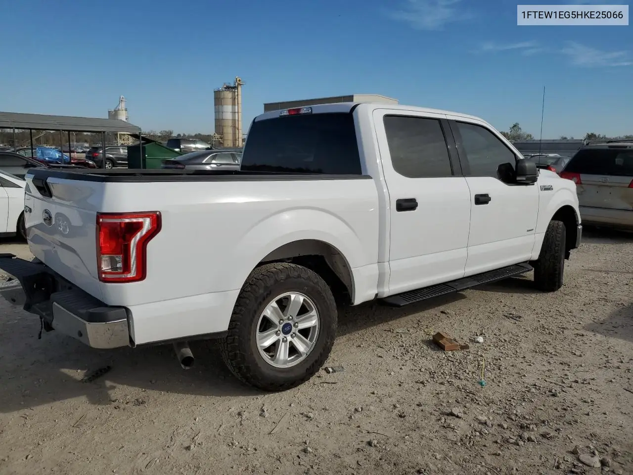 1FTEW1EG5HKE25066 2017 Ford F150 Supercrew