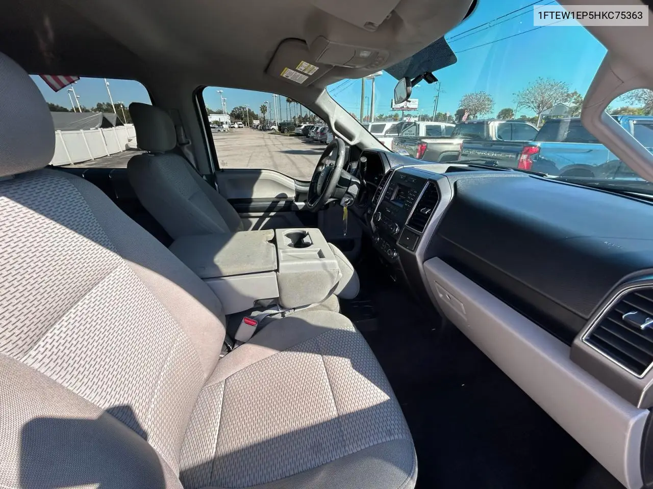 1FTEW1EP5HKC75363 2017 Ford F150 Supercrew