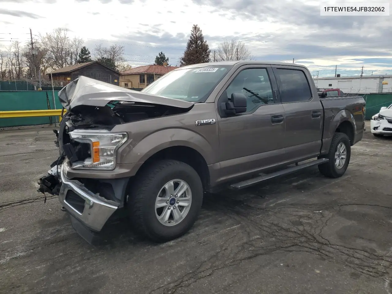 1FTEW1E54JFB32062 2018 Ford F150 Supercrew
