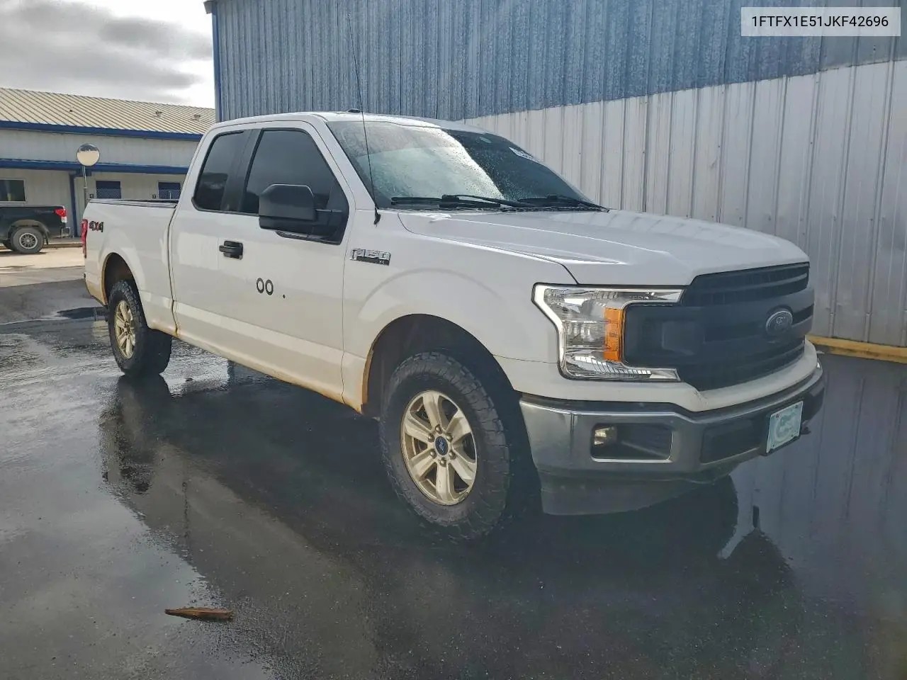 1FTFX1E51JKF42696 2018 Ford F150 Super Cab