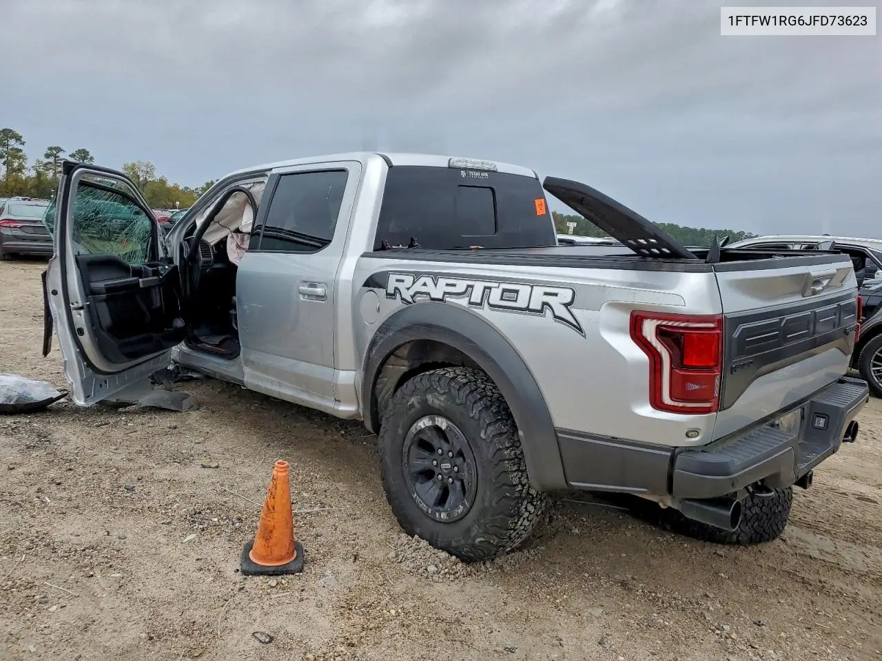 1FTFW1RG6JFD73623 2018 Ford F150 Raptor