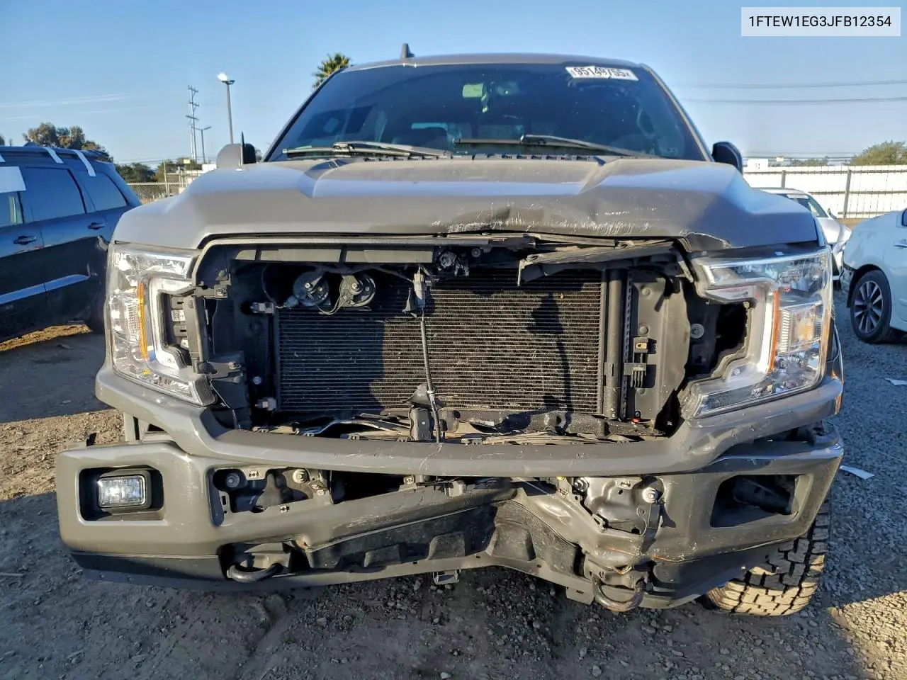1FTEW1EG3JFB12354 2018 Ford F150 Supercrew