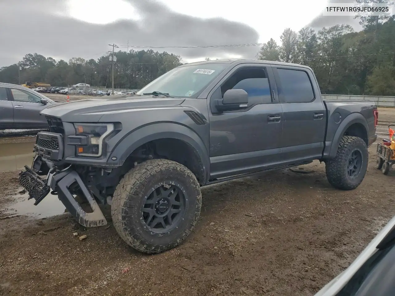 1FTFW1RG9JFD66925 2018 Ford F150 Raptor