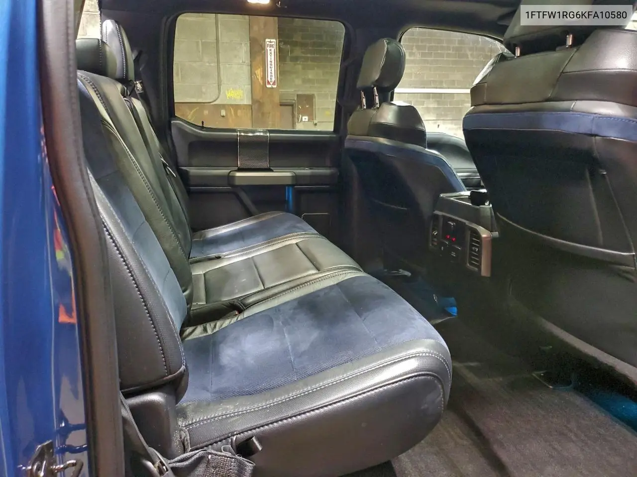 1FTFW1RG6KFA10580 2019 Ford F150 Raptor