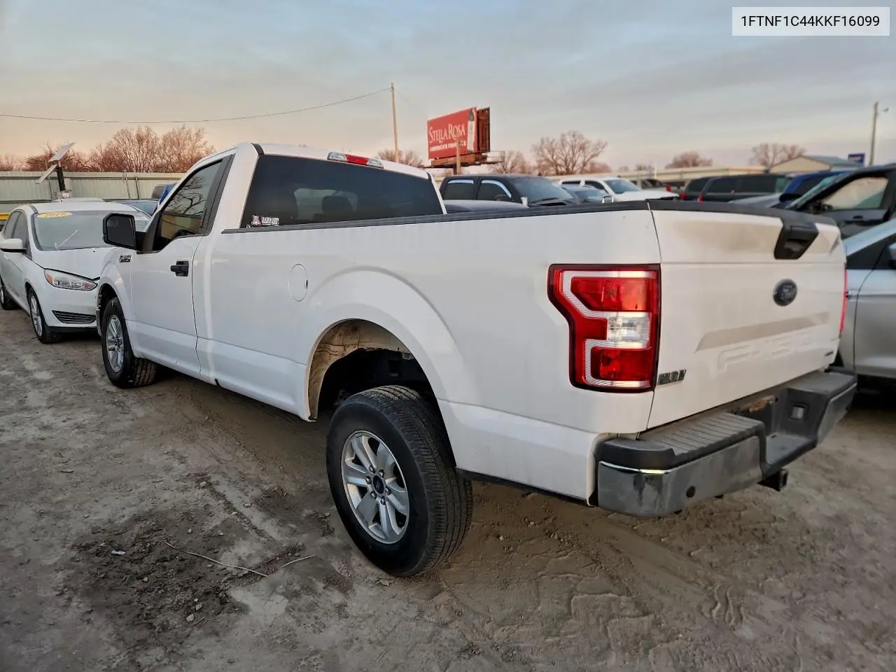1FTNF1C44KKF16099 2019 Ford F150