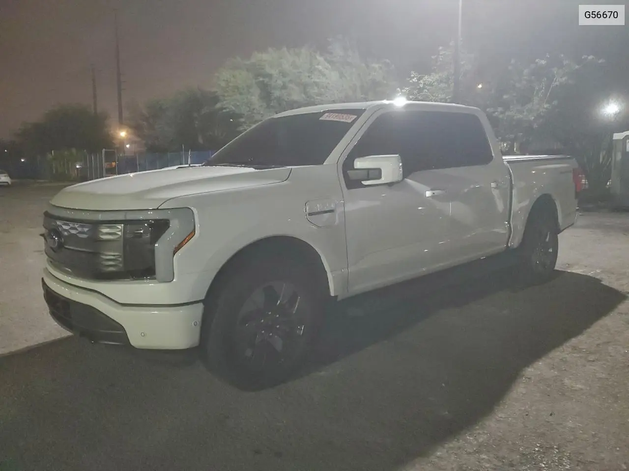 G56670 2023 Ford F150 Light
