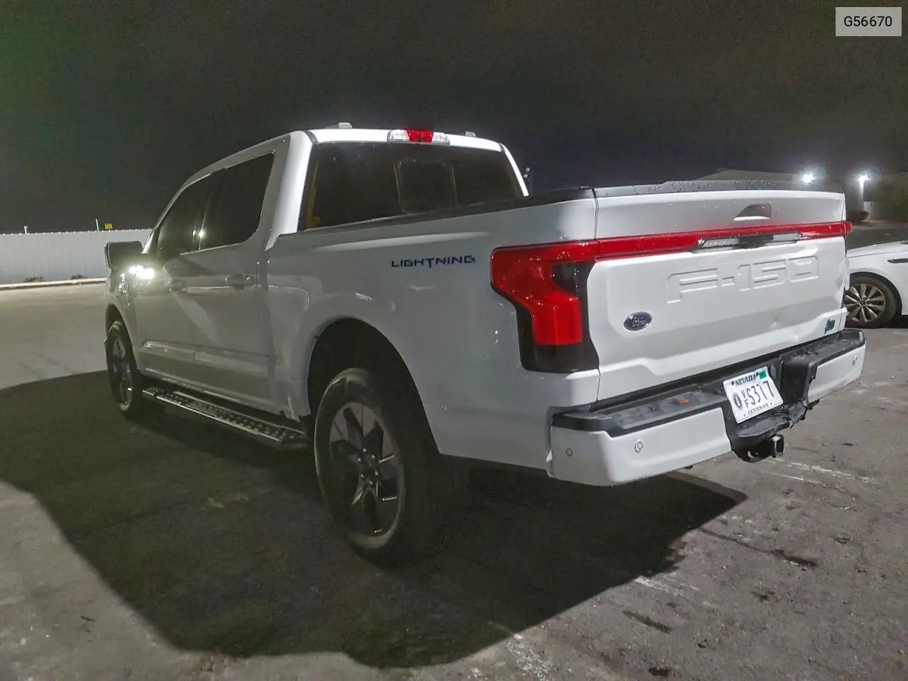 G56670 2023 Ford F150 Light