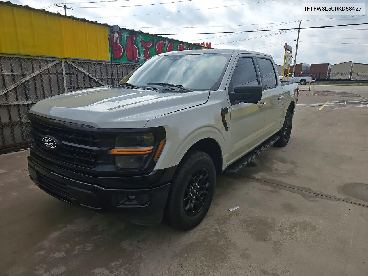 1FTFW3L50RKD58427 2024 Ford F150 Xlt