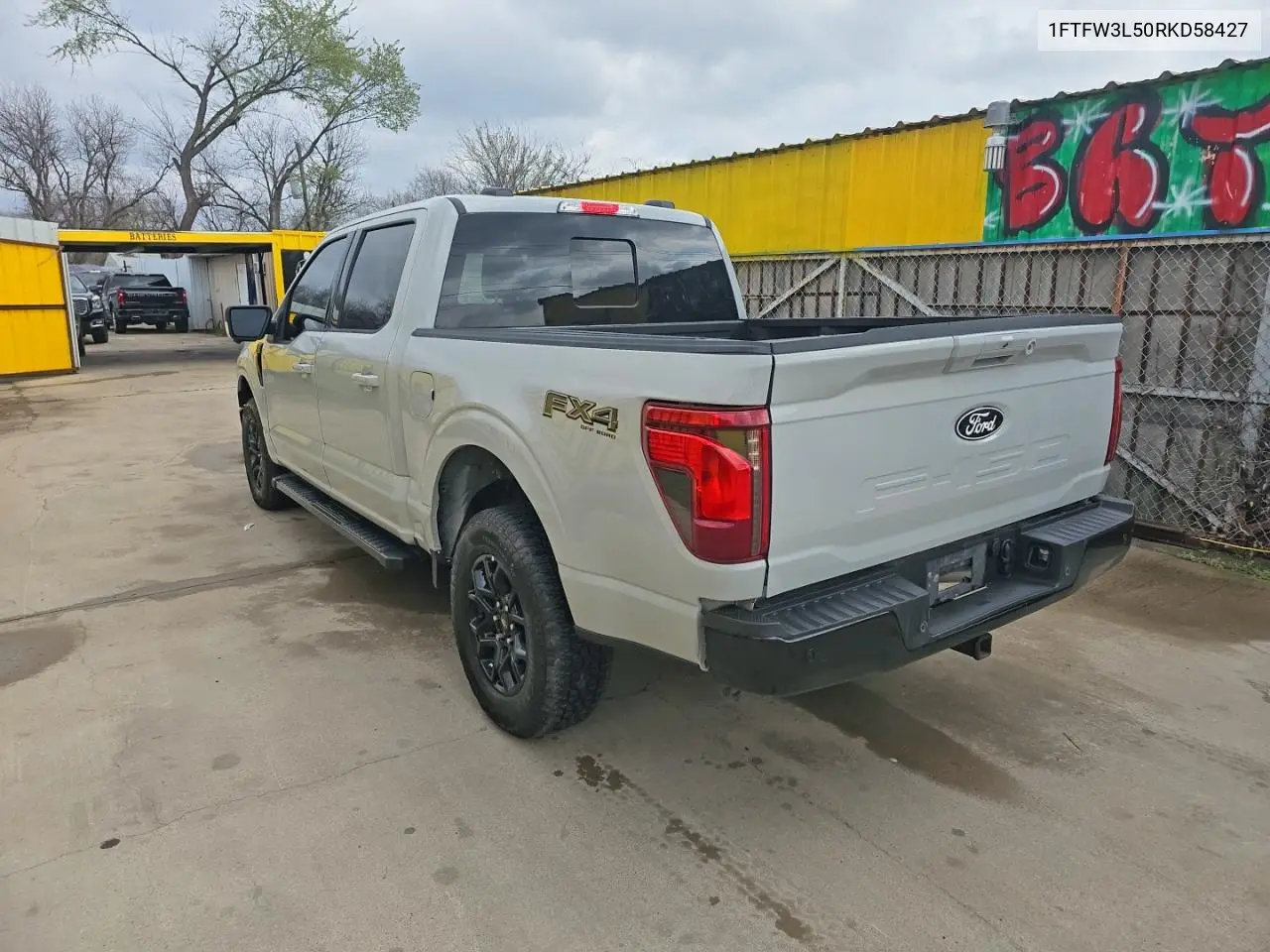 1FTFW3L50RKD58427 2024 Ford F150 Xlt