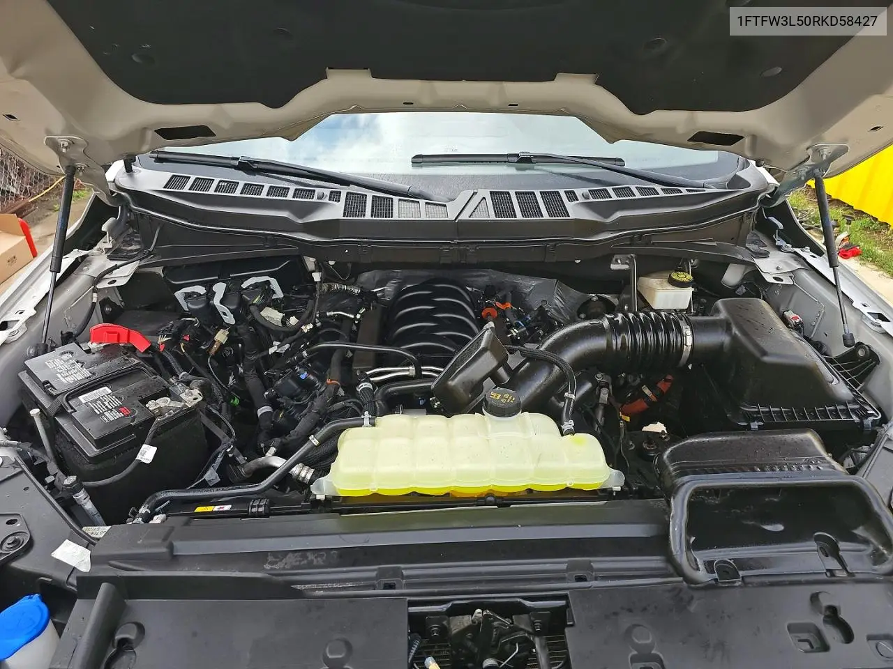 1FTFW3L50RKD58427 2024 Ford F150 Xlt