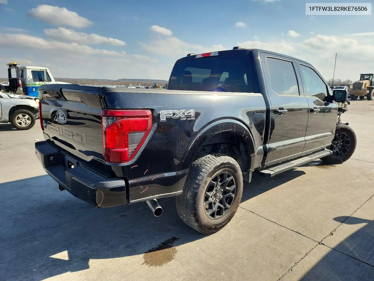 1FTFW3L82RKE76506 2024 Ford F150 Xlt
