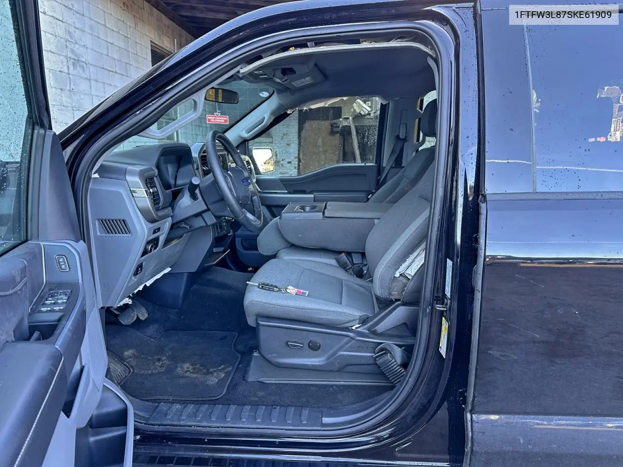 1FTFW3L87SKE61909 2025 Ford F150 Xlt