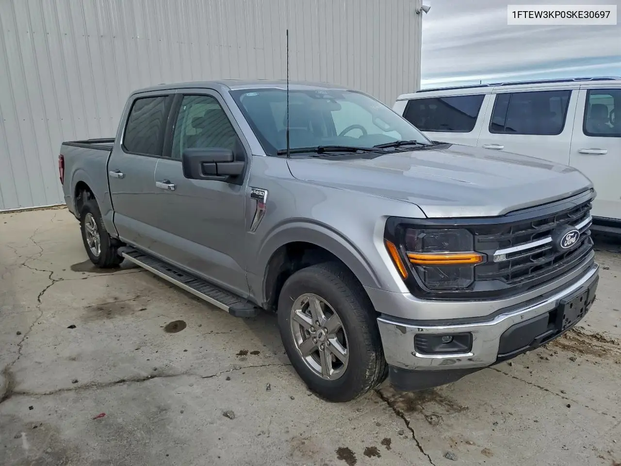 1FTEW3KP0SKE30697 2025 Ford F150 Xlt