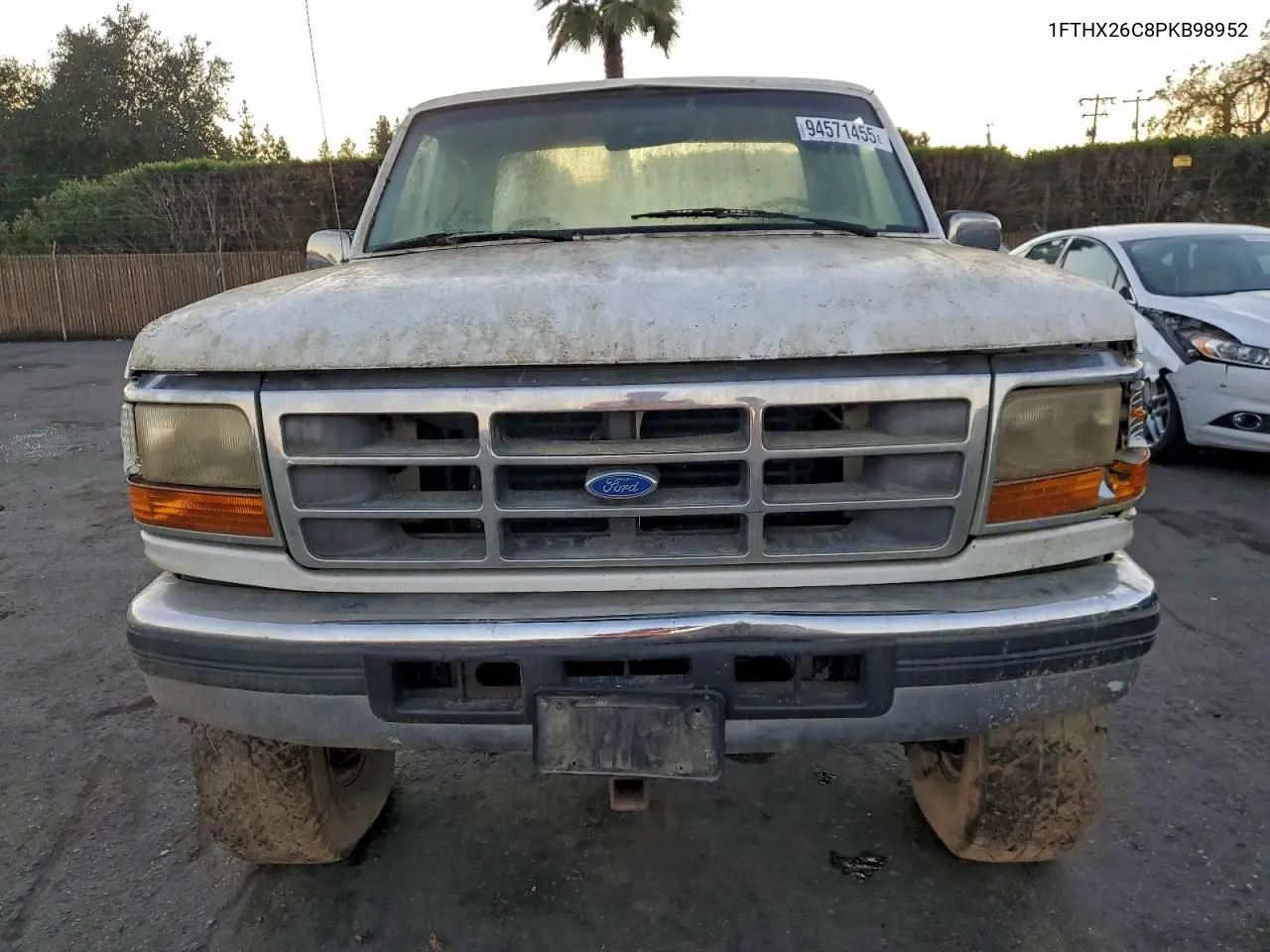 1FTHX26C8PKB98952 1993 Ford F250