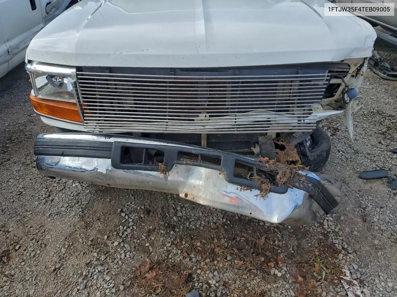 1FTJW35F4TEB09005 1996 Ford F350